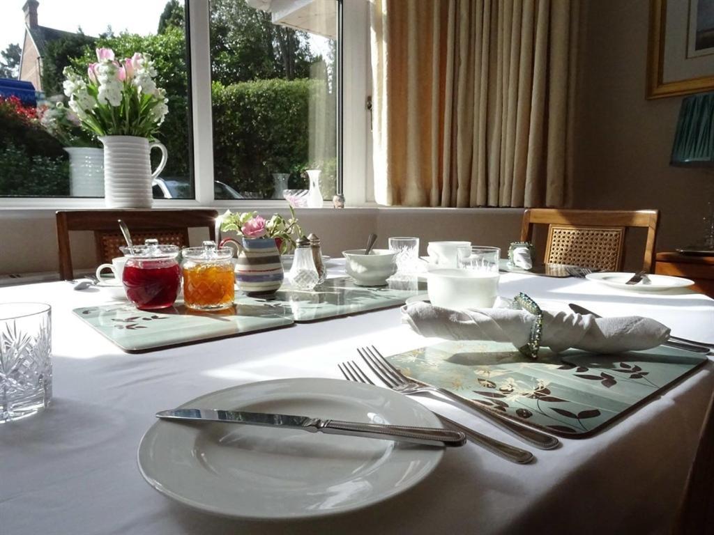Honey Lodge Broadstone Luaran gambar